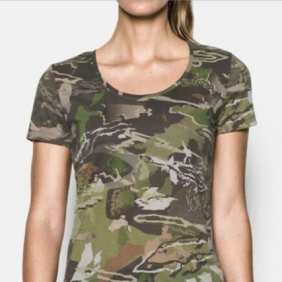 Under Armour Tops - Woman Under Armour Forest Camo Shirt